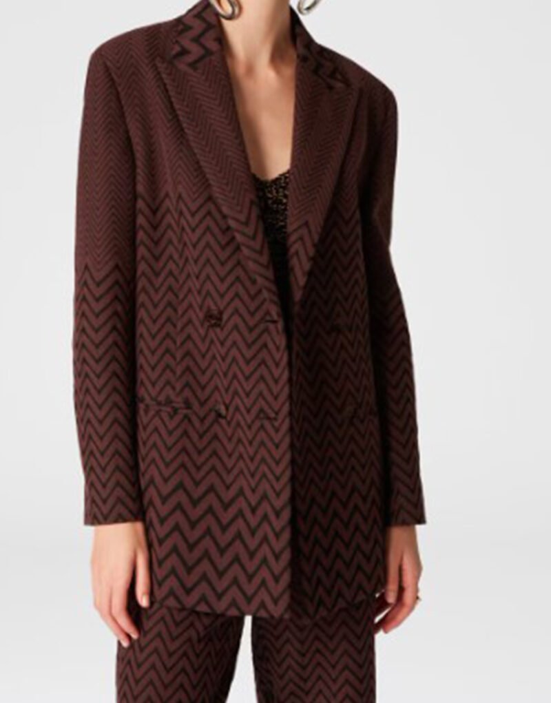 Emily In Paris S04 Ginnie Watson Zigzag Blazer